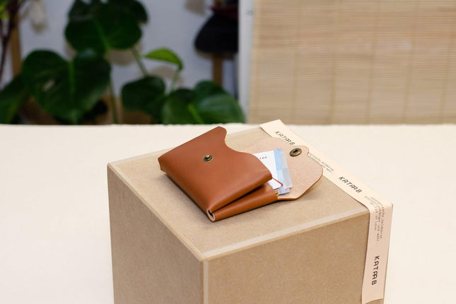 Herren Leder Geldbörse cir. 11x7x1,5cm - Einzigartiges Geschenk - Münzfach und Kartenhalter. Kleine Damen Lederbrieftasche. () kaufen bei Linkreich – Jetzt entdecken!