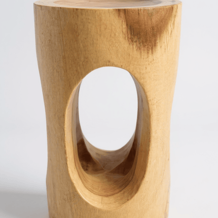 Holz Beistelltisch - Holzhocker Blumenhocker Hocker - Handgefertigt - Rund mit O - Ausschnitt Saman - Holz - 50x30x30 cm (Beistelltisch) kaufen bei Linkreich – Jetzt entdecken!