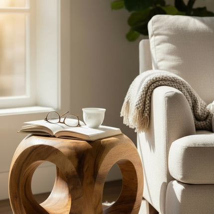 Holz Hocker – Pflanzenhocker Beistelltisch – Modern mit rundem Ausschnitt – Würfelform aus Massivholz – 40x40x40 cm (Beistelltisch) kaufen bei Linkreich – Jetzt entdecken!