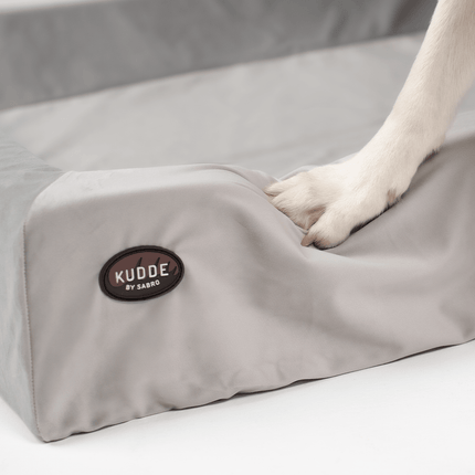 SEO. Hundebett KUDDE Samt - pearl Linkreich