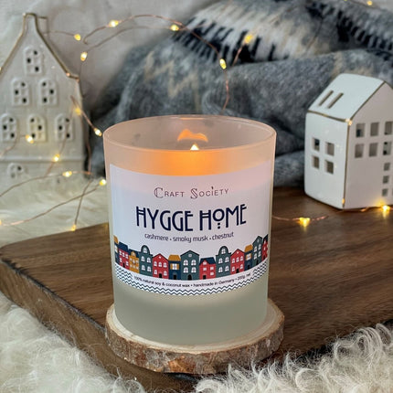 Hygge Home Scented Candle – Embrace Scandinavian Coziness (Scented candle) kaufen bei Linkreich – Jetzt entdecken!