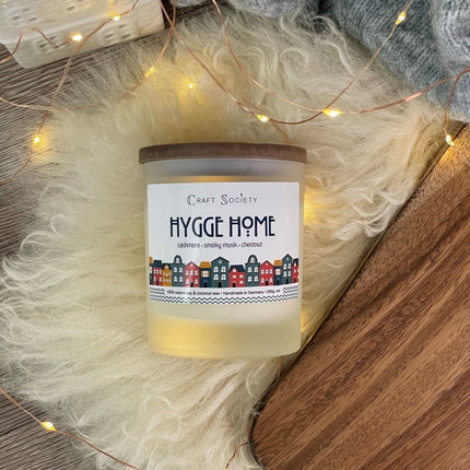 Hygge Home Scented Candle – Embrace Scandinavian Coziness (Scented candle) kaufen bei Linkreich – Jetzt entdecken!