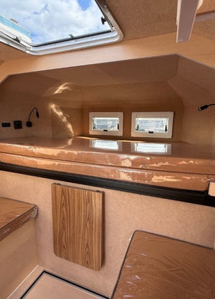 JOY Camper Gladiator Absetzkabine – wintertauglich mit Diesel-Standheizung, Duschkabine, Solaranlage & Landstrom - Linkreich