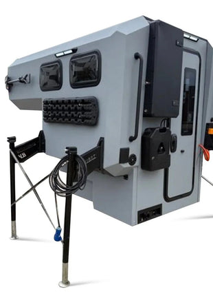 JOY Camper Gladiator Absetzkabine – wintertauglich mit Diesel-Standheizung, Duschkabine, Solaranlage & Landstrom - Linkreich