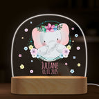 Elefant mit Blume