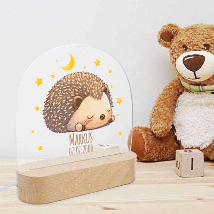 SEO. Kinder LED Nachtlicht mit Sockel aus Holz im Igel Design - Linkreich