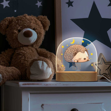 SEO. Kinder LED Nachtlicht mit Sockel aus Holz im Igel Design - Linkreich
