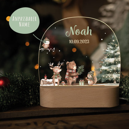 SEO. Kinder LED Nachtlicht mit Sockel aus Holz - "Weihnachtswald" - Linkreich
