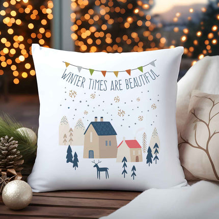 SEO. Kissen mit Weihnachtsmotiv - Winter times are beautiful - Weihnachtsdeko - Geschenk für Sie & Ihn - ohne Füllung Linkreich