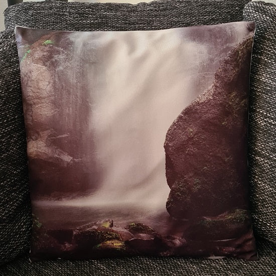SEO. Kissenbezug Wasserfall - 45cm x 45cm - Linkreich