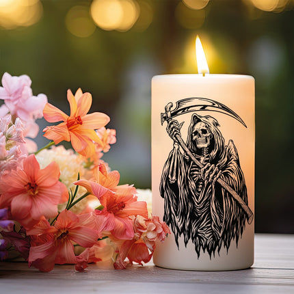 SEO. Kleine Kerze "Grim Reaper" mit Namen zu Halloween - Nein danke! Linkreich