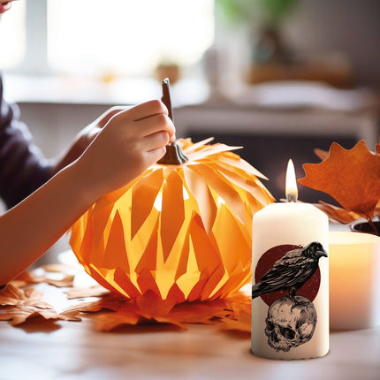 SEO. Kleine Kerze "Halloween Rabe" mit Namen - Linkreich