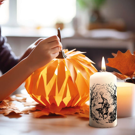 SEO. Kleine Kerze "Kopfloser Reiter" mit Namen zu Halloween - Linkreich