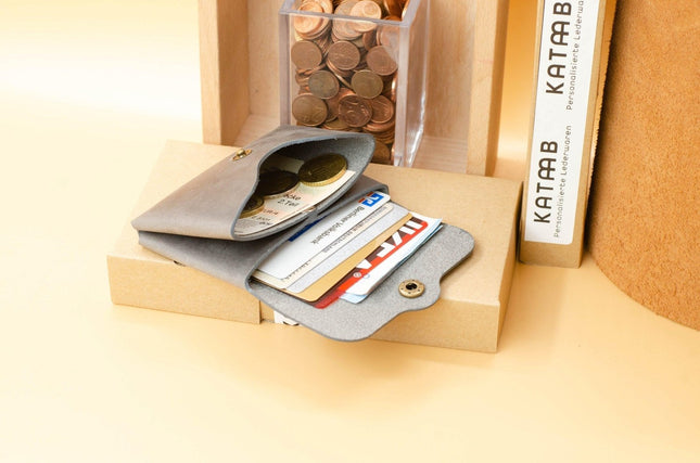 Kleine Ledergeldbörse.Minimalistischer Leder Geldbeutel.Schlanke Brieftasche.Geldbörse mit Münzfach.Geldbeutel für Damen.Frauen Portemonnaie () kaufen bei Linkreich – Jetzt entdecken!