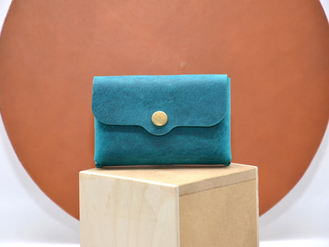 Kleinlederetui für Damen. Schlanke Portemonnaie für Damen. Minimalistische Brieftasche. Leder Geldbeutel. Geschenk für Sie. Geldbörse. () kaufen bei Linkreich – Jetzt entdecken!