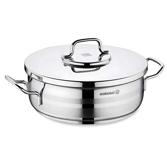 Korkmaz Astra2 Low Casserole 24x8 cm – Edelstahl, flacher Schmortopf mit Deckel - Linkreich