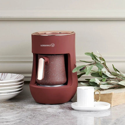 Korkmaz Türkische Kaffeemaschine Rosegold – 700W, 3 Tassen & Milchaufschäumer