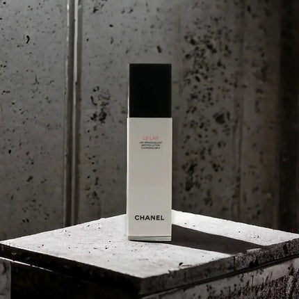 CHANEL Le Lait Cleansing Milk
