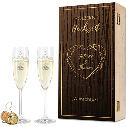 SEO. Leonardo Sektgläser mit Gravur "Hölzerne Hochzeit - 5 Jahre" - + Holzkiste Linkreich