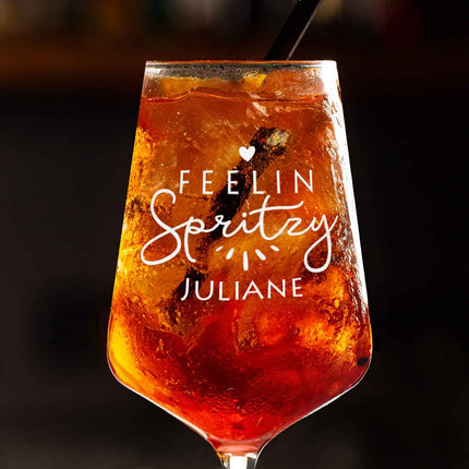 SEO. Leonardo Weinglas mit Gravur - "Feelin Spritzy" mit Name - Puccini Linkreich