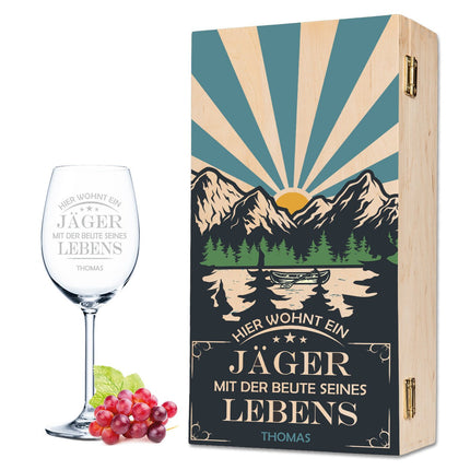 SEO. Leonardo Weinglas mit Gravur "Hier wohnt ein Jäger mit der Beute seines Lebens" - kleine Kiste UV Linkreich