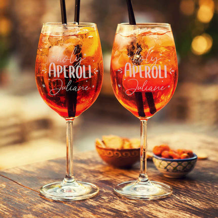 SEO. Leonardo Weinglas mit Gravur "Holy Aperoli" mit Namen - Daily Linkreich
