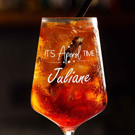 SEO. Leonardo Weinglas mit Gravur - "It's Aperol Time" mit Wunschname - Puccini Linkreich