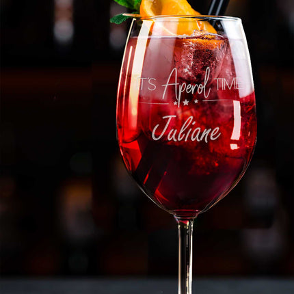 SEO. Leonardo Weinglas mit Gravur - "It's Aperol Time" mit Wunschname - Daily Linkreich