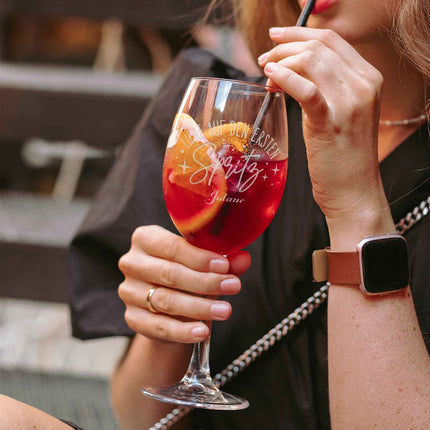 SEO. Leonardo Weinglas mit Gravur - "Liebe auf den ersten Spritz" mit Name - Daily Linkreich