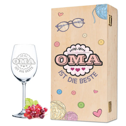 SEO. Leonardo Weinglas mit Gravur "Oma ist die Beste" - kleine Kiste UV Linkreich
