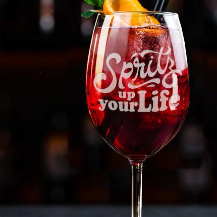 SEO. Leonardo Weinglas mit Gravur - "Spritz up your Life" - Daily Linkreich