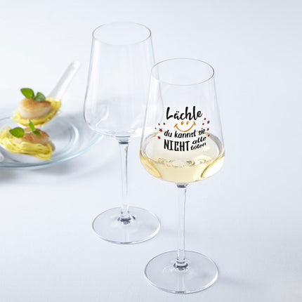 SEO. Leonardo Weinglas mit UV - Druck "Lächle du kannst nicht alle töten" - Puccini Linkreich