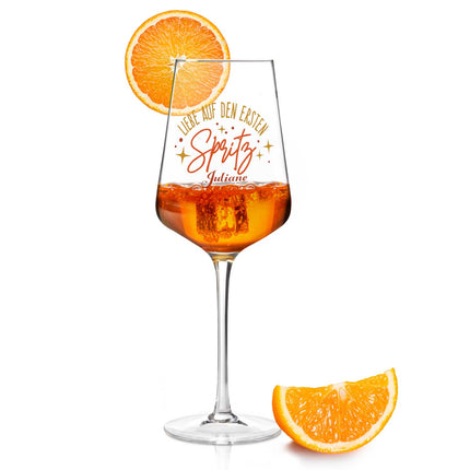 SEO. Leonardo Weinglas mit UV - Druck - "Liebe auf den ersten Spritz" mit Name - Puccini Linkreich