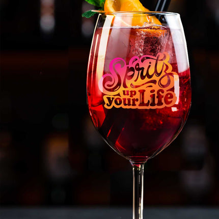 SEO. Leonardo Weinglas mit UV - Druck - "Spritz up your Life" - Daily Linkreich