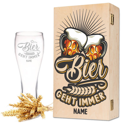 SEO. Leonardo Weizenglas "Bier geht immer" mit Namen - kleine Kiste UV Linkreich