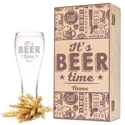 SEO. Leonardo Weizenglas "It's Beer time" mit Namen - kleine Kiste UV Linkreich