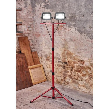 Luceco® LED Strahler - Stativ 2×22 W | 2×1800 lm | IP65 | 5000K Neutralweiß (LED - Baustrahler mit Stativ) kaufen bei Linkreich – Jetzt entdecken!