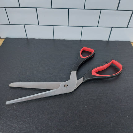 Küchenschere mit ergonomischem Griff für Pizza und mehr