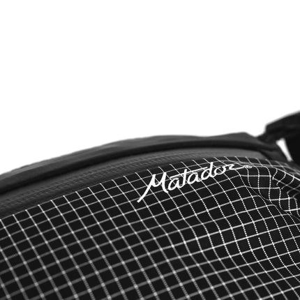 Matador Freerain Waterproof Packable Hip PackUltraleichte, wasserdichte und faltbare Hüfttasche (2 Liter) von Matador