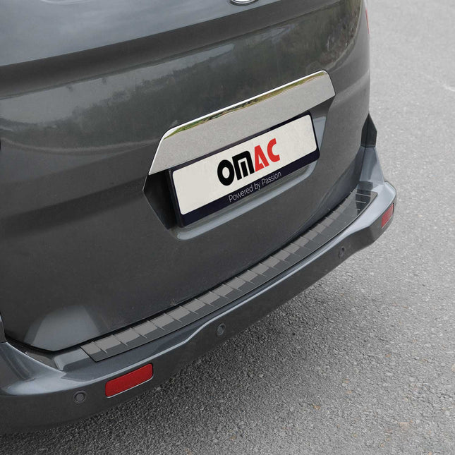 Ladekantenschutz Stoßstange für Ford Tourneo Courier I 2014-23 Dunkel Chrom