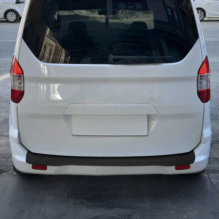 Ladekantenschutz Stoßstange für Ford Tourneo Courier I 2014-2023 Acryl schwarz