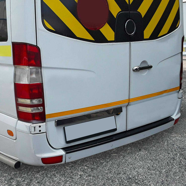 Ladekantenschutz für Mercedes Sprinter W906 / VW Crafter 2006-2018 Acryl schwarz