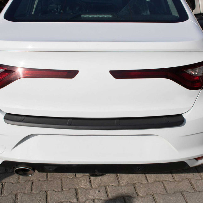 Ladekantenschutz für Renault Megane IV Stufenheck 2016-2022 Acryl matt schwarz