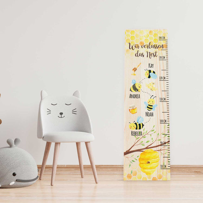 SEO. Messlatte als Abschiedsgeschenk - Bienen - mit Namen der Kinder aus Holz - Linkreich
