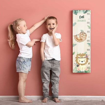 SEO. Messlatte für Kinder mit Namen aus Holz für Kinderzimmer - Dschungel Linkreich