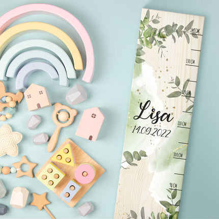 SEO. Messlatte mit Namen für Kinder im Blätter Design - Linkreich