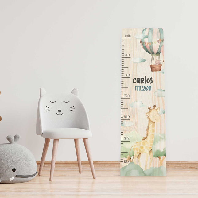 SEO. Messlatte mit Namen für Kinder im Giraffe Design - Linkreich
