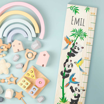 SEO. Messlatte mit Namen für Kinder im Panda Design - Linkreich