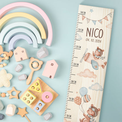 SEO. Messlatte mit Namen für Kinder im Pilot Design - Linkreich