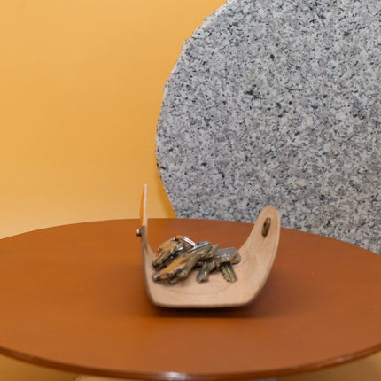 Minimalistischer Leder Schlüssel - Organizer, Handgefertigter Schlüsselhalter, Personalisiertes Geschenk, Schlüsselhülle für Männer und Frauen () kaufen bei Linkreich – Jetzt entdecken!